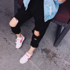 MLW By Design - Ripped Jeans | Black - MLW By Design -Wandnobe Store image 01083ec8 d759 4c0d 800a 50bdd54b335e